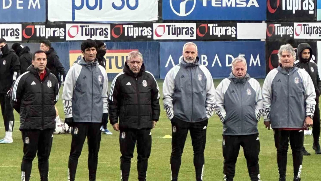 Fernando Santos ilk idmanına çıktı