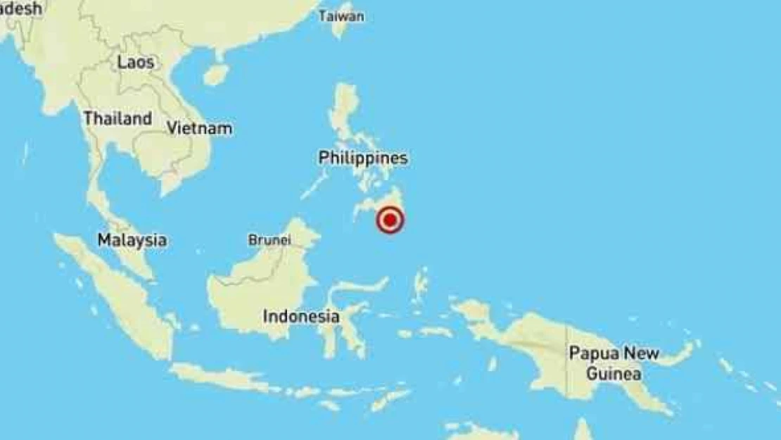 Filipinler'de 7,6 büyüklüğünde deprem