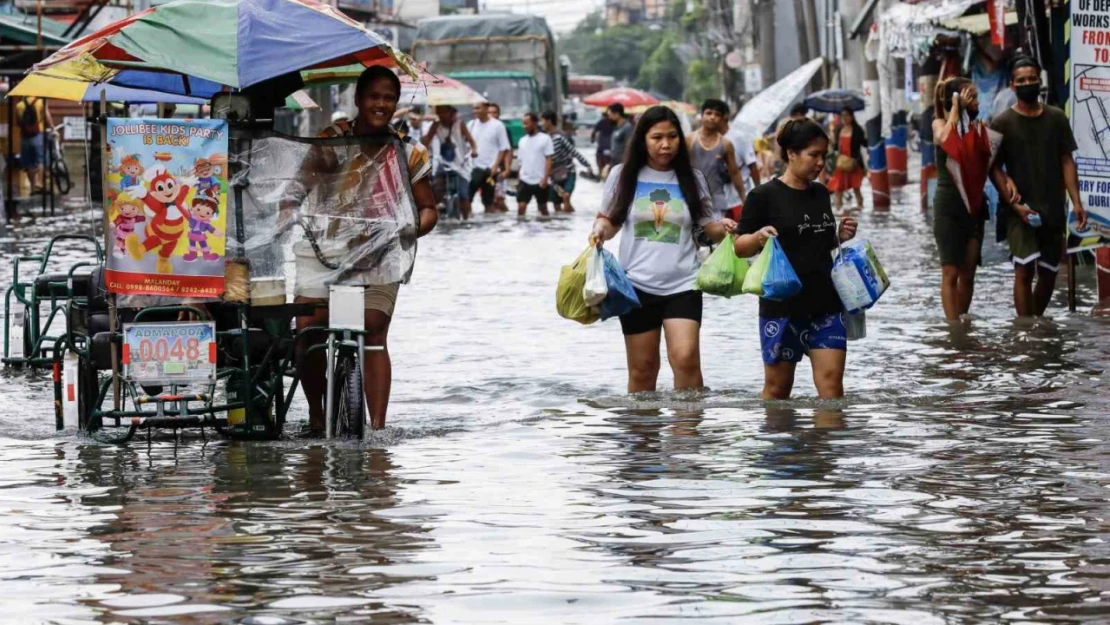 Filipinler'de Doksuri Tayfunu'nda can kaybı 7'ye yükseldi