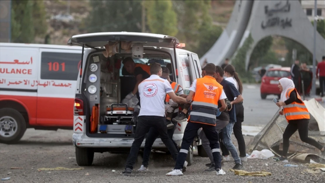 Filistin Kızılayı, tıbbi misyonların koordinasyonunu 48 saat boyunca askıya aldı