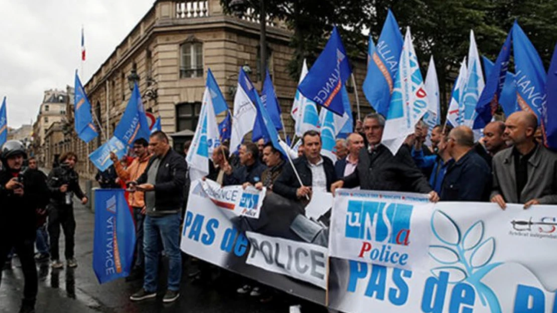 Fransa'da polis şiddeti ve ırkçılık protesto edildi