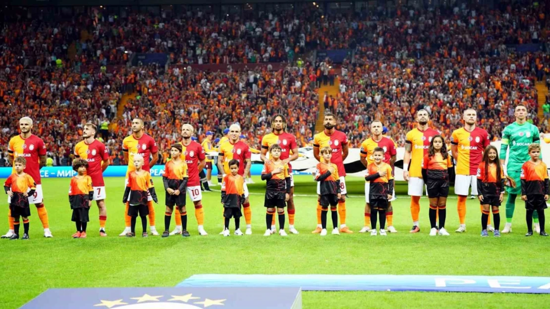 Galatasaray'da derbide hedef 3 puan