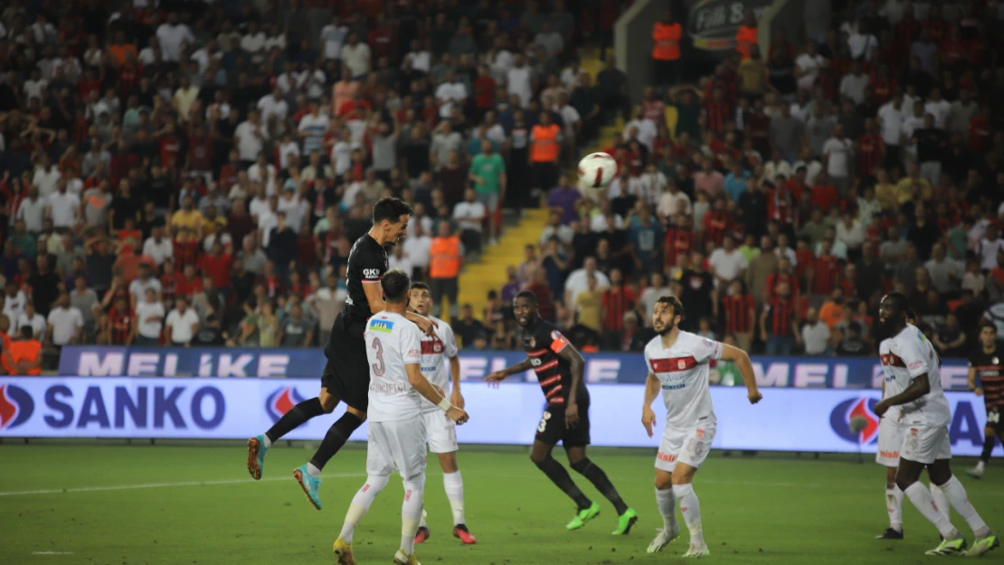 Gaziantep FK: 1 - Sivasspor: 3 (Maç Sonucu)