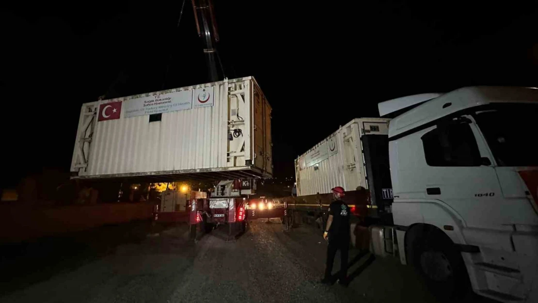 Gazze'ye kurulacak sahra hastaneleri Samsun'dan yola çıktı