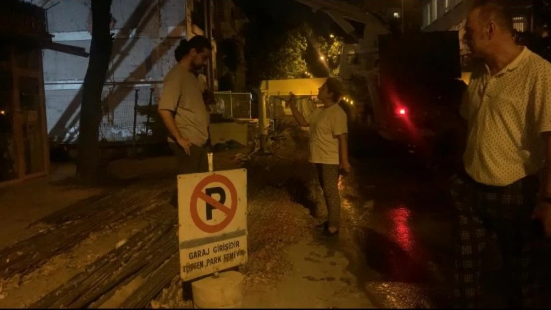 Gece geç saatlere kadar devam eden inşaat mahalleliyi canından bezdirdi