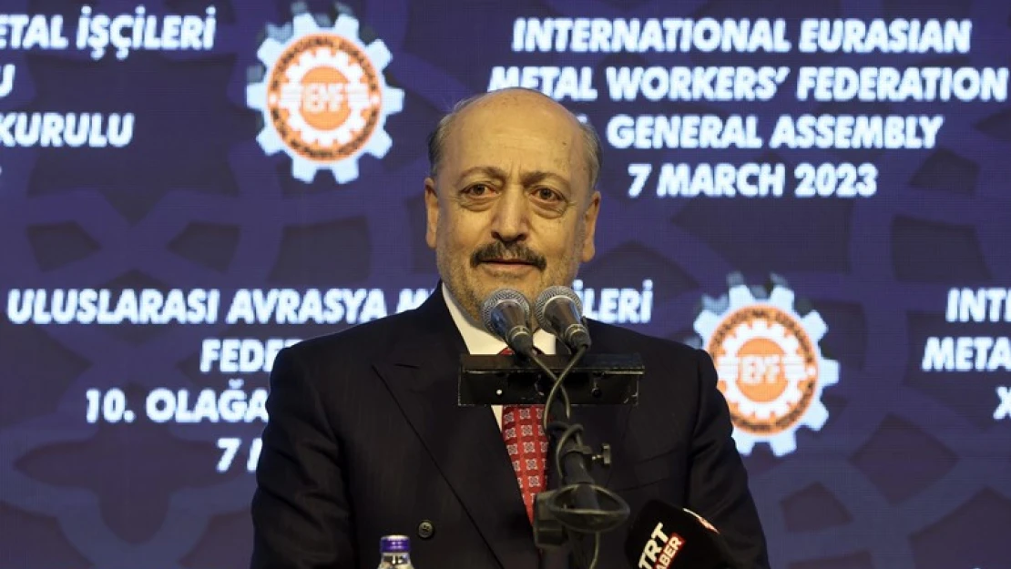 Geçici işçiler sorununu çözmek üzere Meclis'e intikal ettirdik