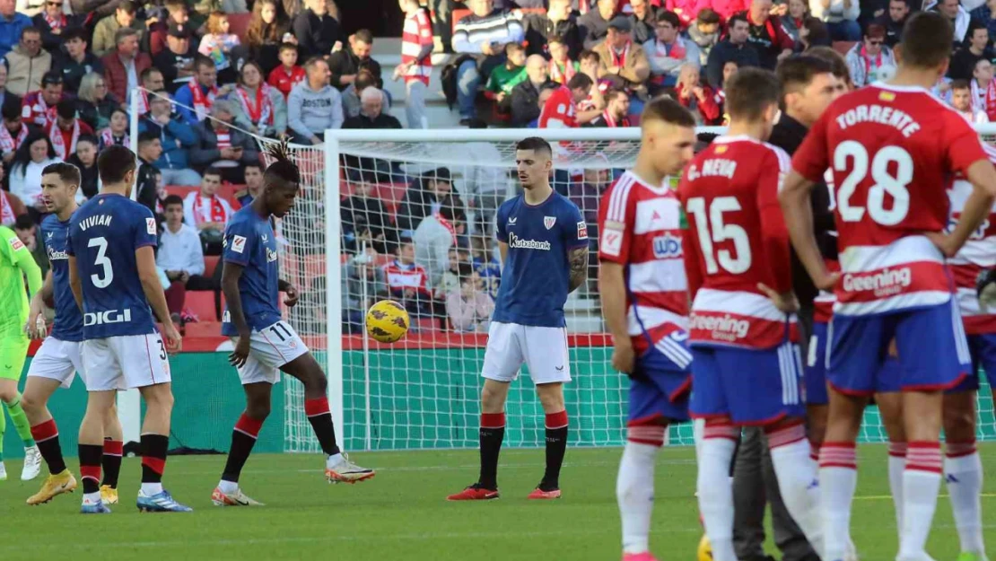 Granada - Athletic Bilbao maçı, bir taraftarın hayatını kaybetmesi nedeniyle ertelendi