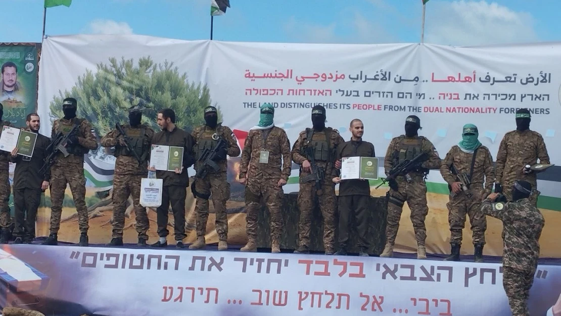 Hamas, 3 esiri daha Kızılhaç'a teslim ederek serbest bıraktı