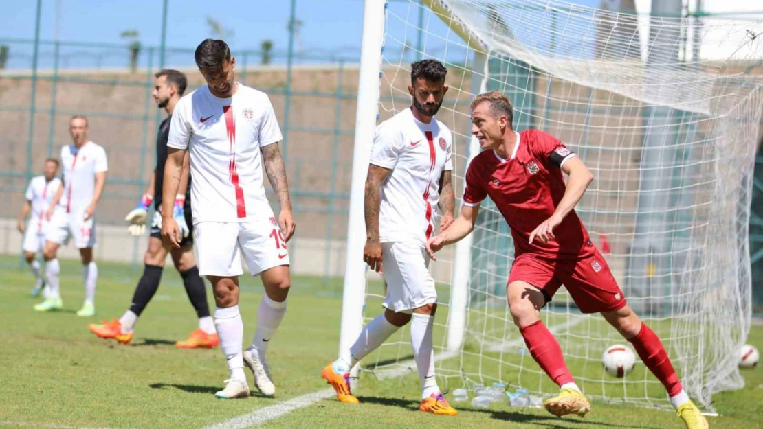 Hazırlık maçı: Sivasspor: 2 - Antalyaspor: 0