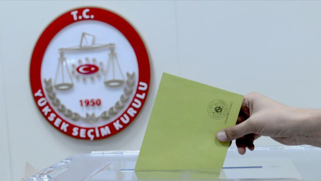 Hiçbir yabancının seçimlerde oy kullanabilmesi mümkün değildir