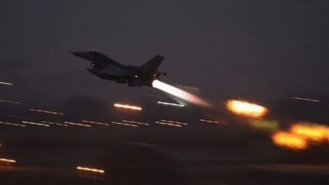 Irak'ın kuzeyinde PKK'ya ait 39 hedef hava harekatlarıyla vuruldu