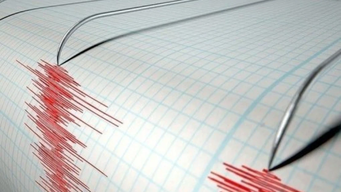 İran'da 5.6 büyüklüğünde deprem: 82 yaralı