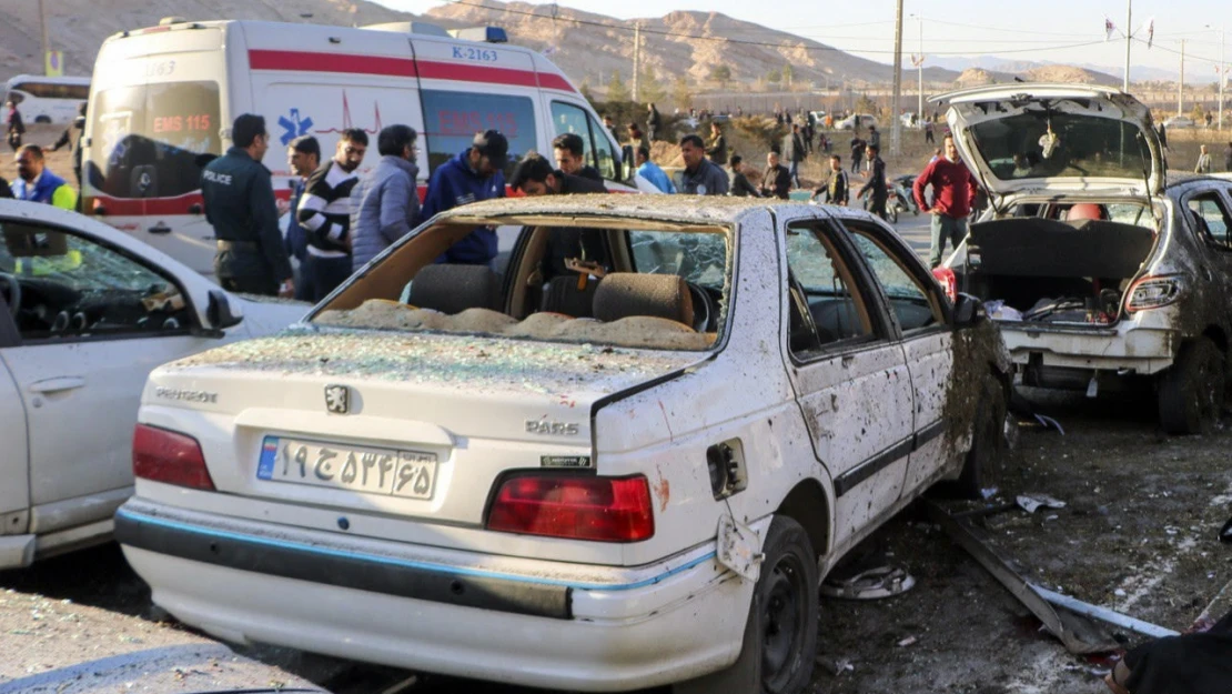 İran İçişleri Bakanı Vahidi: 'Bu terör saldırısına en kısa zamanda güçlü ve ezici bir şekilde cevap verilecektir'