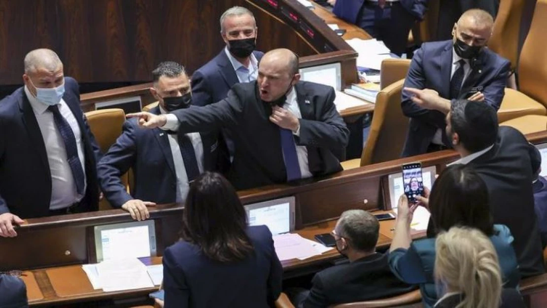 İşgal Meclisi İşgal yasasına ret