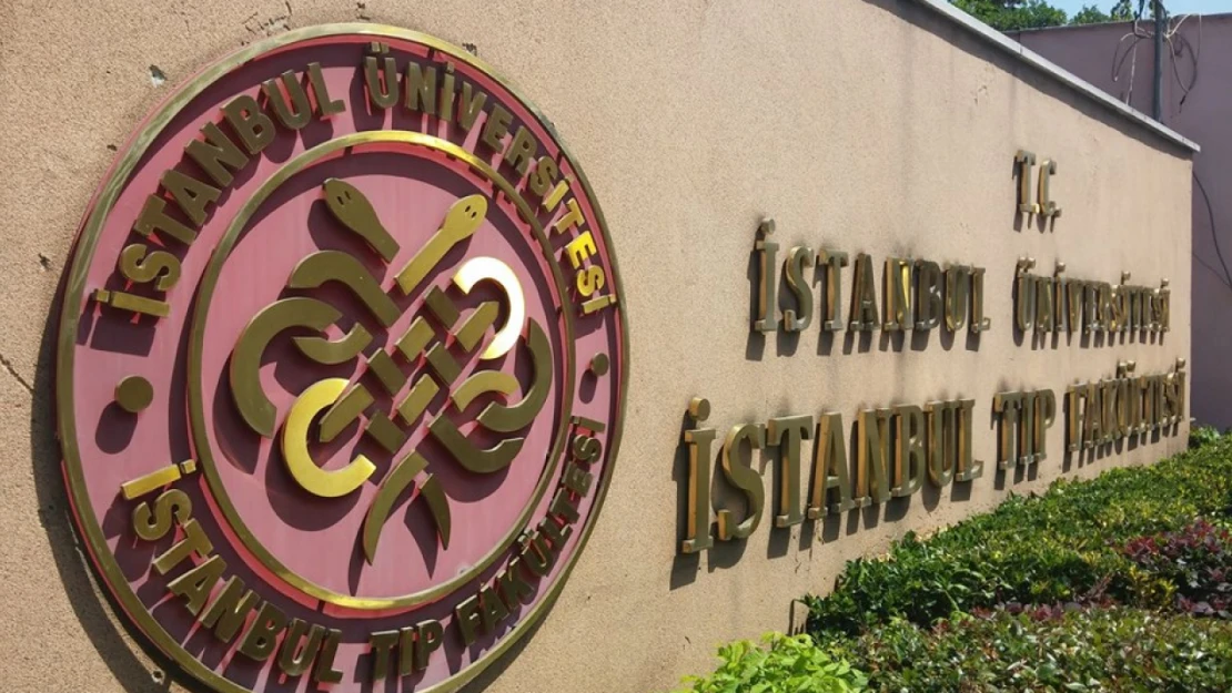 18 yaş altındakilerin cinsiyet değişikliği süreçleriyle ilgili makaleye inceleme başlattı
