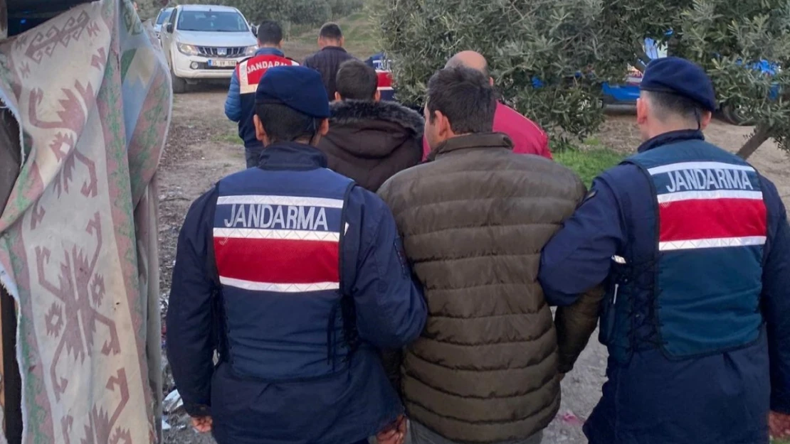 İzmir'de MİT destekli PKK operasyonu:  5 gözaltı