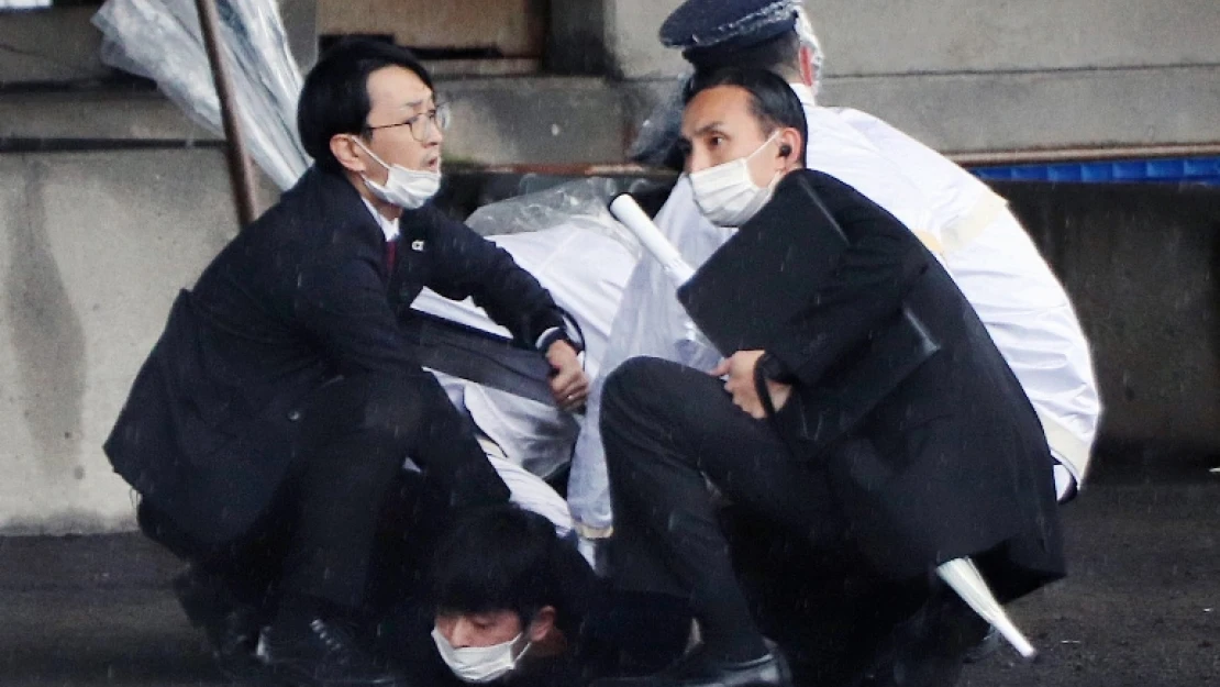 Japonya Başbakanı Kishida'nın seçim konuşması öncesinde korkutan patlama