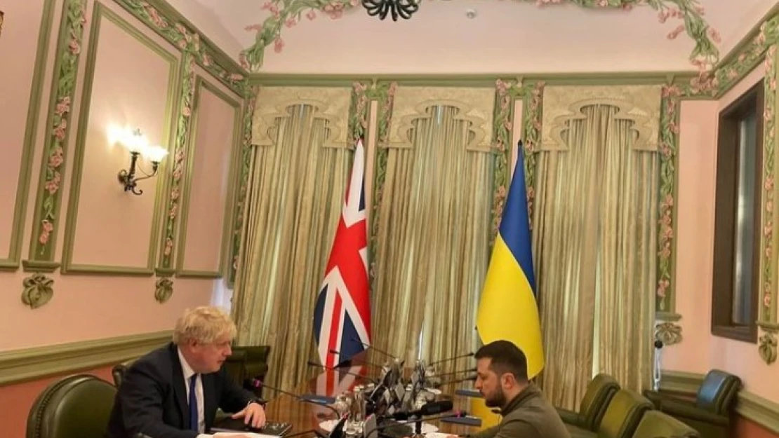 Johnson'dan Kiev'e sürpriz ziyaret