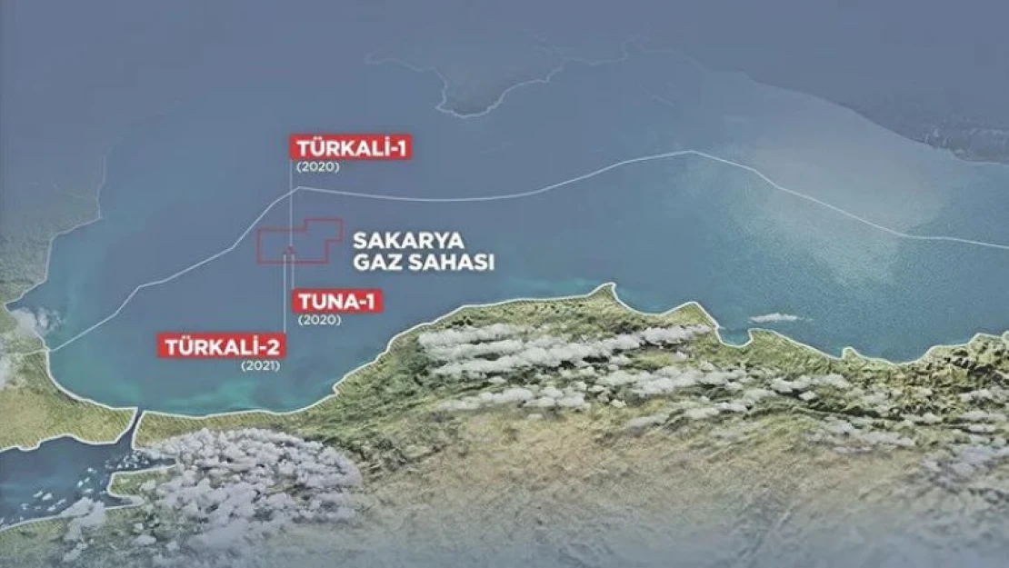 Karadeniz gazını denizden karaya taşıyacak ilk boruları denize indirildi.