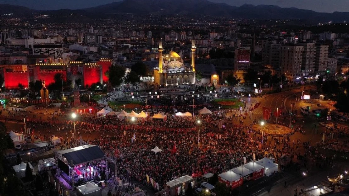 Kayseri'de 15 Temmuz coşkusu