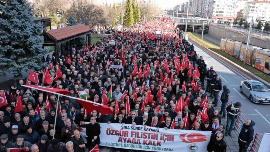 Kayseri'de binlerce kişi Filistin'e özgürlük için yürüdü