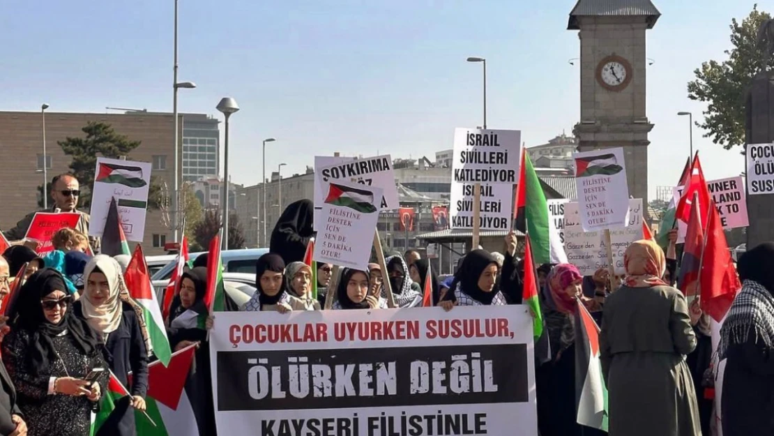 Kayseri'de Filistin için oturma eylemi başlatıldı