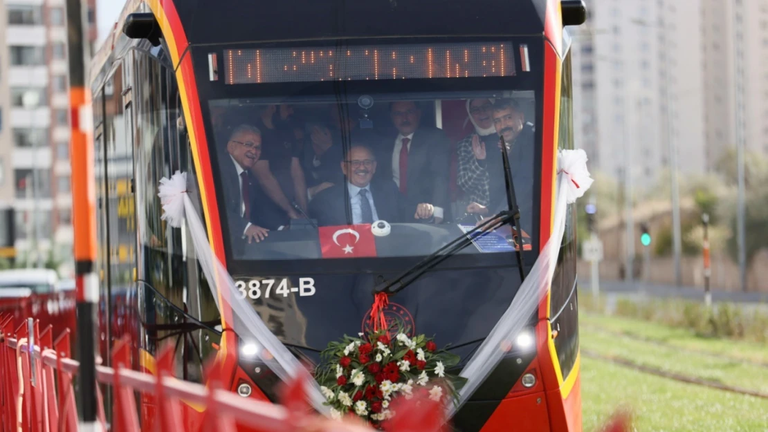 Kayserililer yeni tramvay hattından memnun