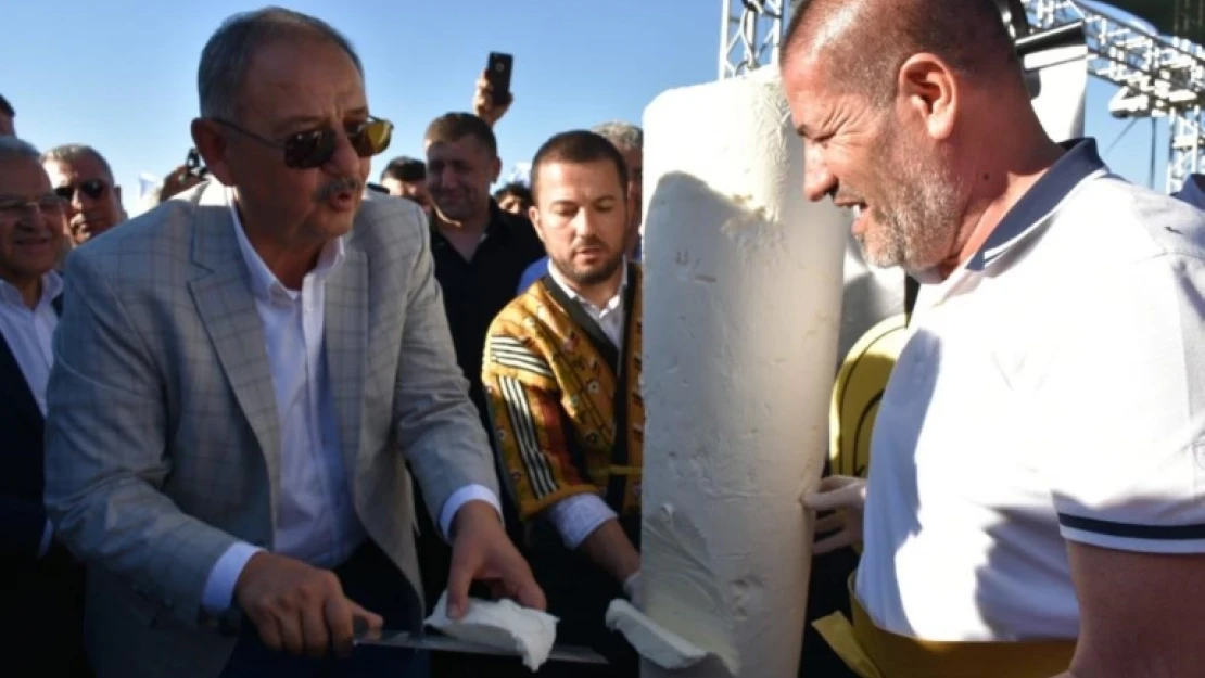 Kültür ve Sanat Festivali'nde ücretsiz dondurma dağıtıldı