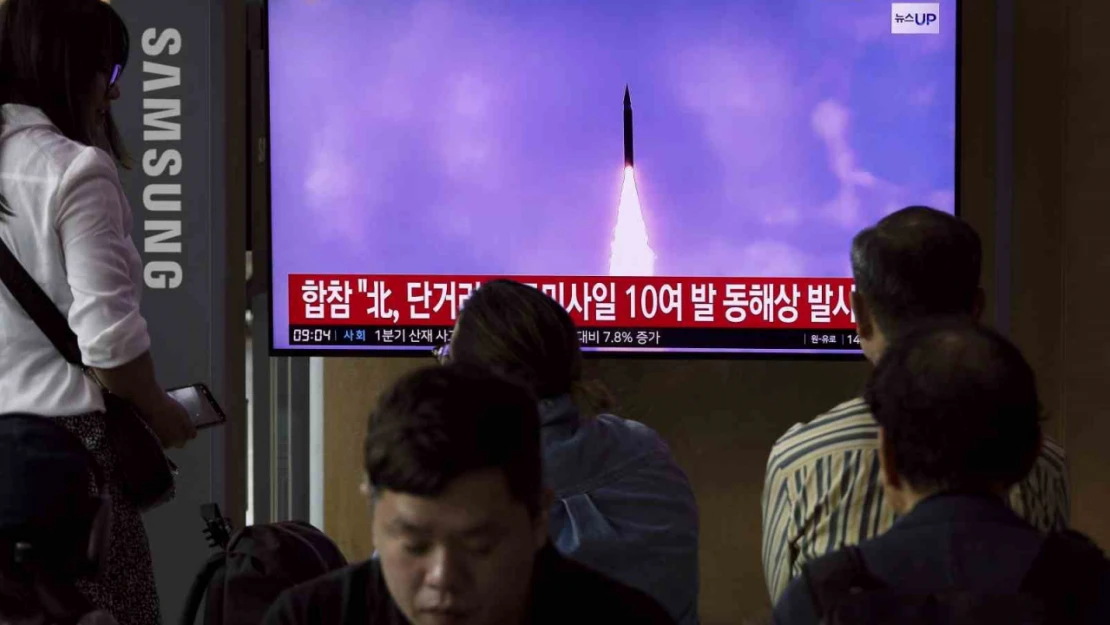Kuzey Kore en az 10 balistik füze fırlattı