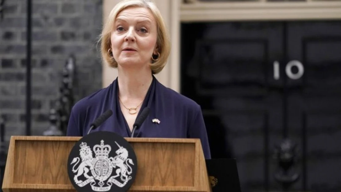 Liz Truss, İngiltere'nin en kısa süre görevde kalan başbakanı oldu