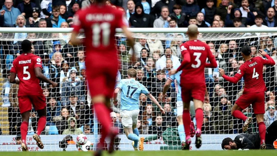 Manchester City, Liverpool'u geriden gelip 4-1 mağlup etti