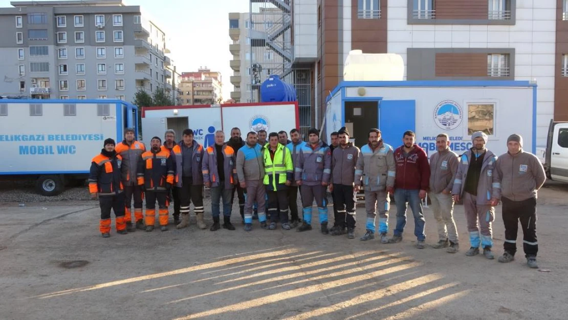 Melikgazi'den depremzedelere 'mobil yardım'