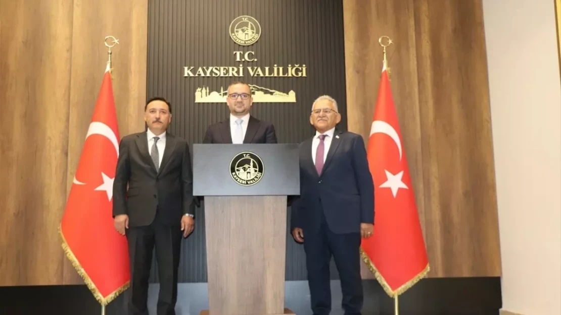 Merkez Bankası Başkanı Karahan Kayseri'de Temaslarda Bulundu