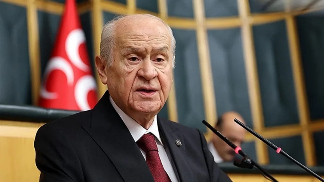 Bahçeli, partisinin TBMM grup toplantısında gündeme ilişkin açıklamalarda bulunuyor.