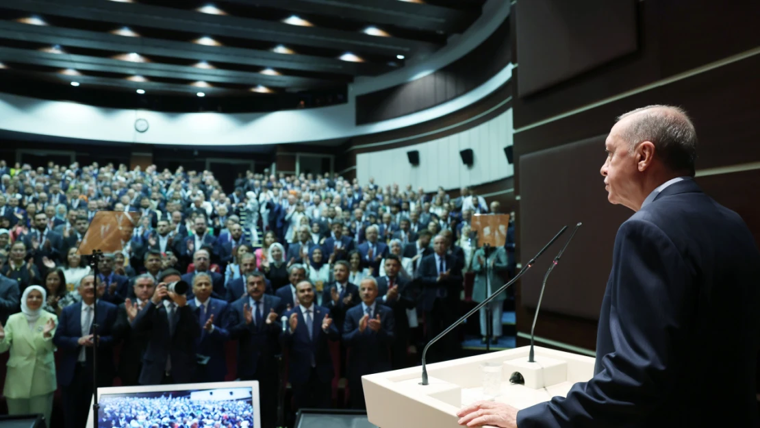 Muhalefet cenahında hemen her gün yeni bir skandal patlak veriyor