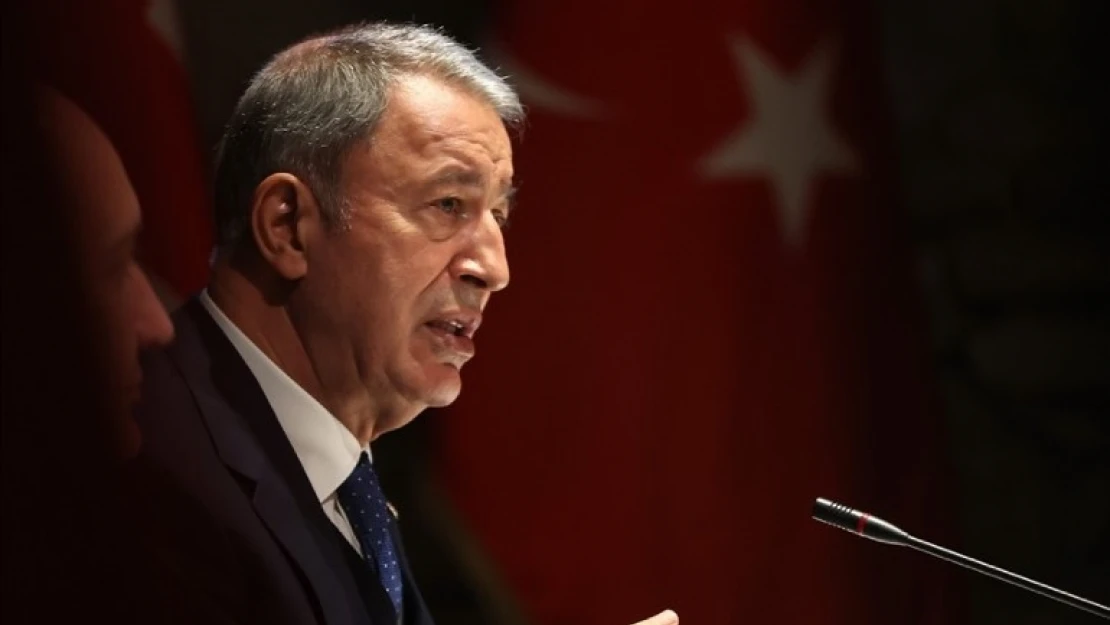 Ordumuzun  polemiklerin  dışında tutulması, siyasete malzeme edilmemesi beklentimizdir.