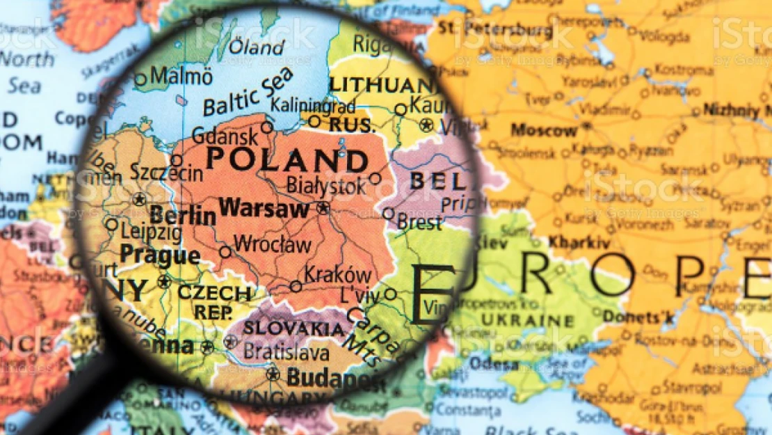 Polonya, İsrail Büyükelçisini Dışişleri Bakanlığına çağırdı