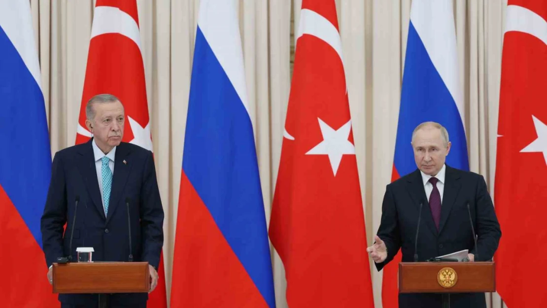 Putin: Rus tarım ürünlerinin ihracatı ile ilgili yaptırımlar kaldırılırsa anlaşmaya dönmeye hazırız