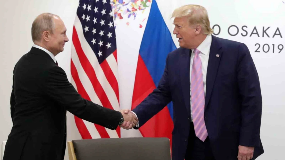 Putin'le telefonda görüşen Trump'tan savaşı tırmandırmama çağrısı