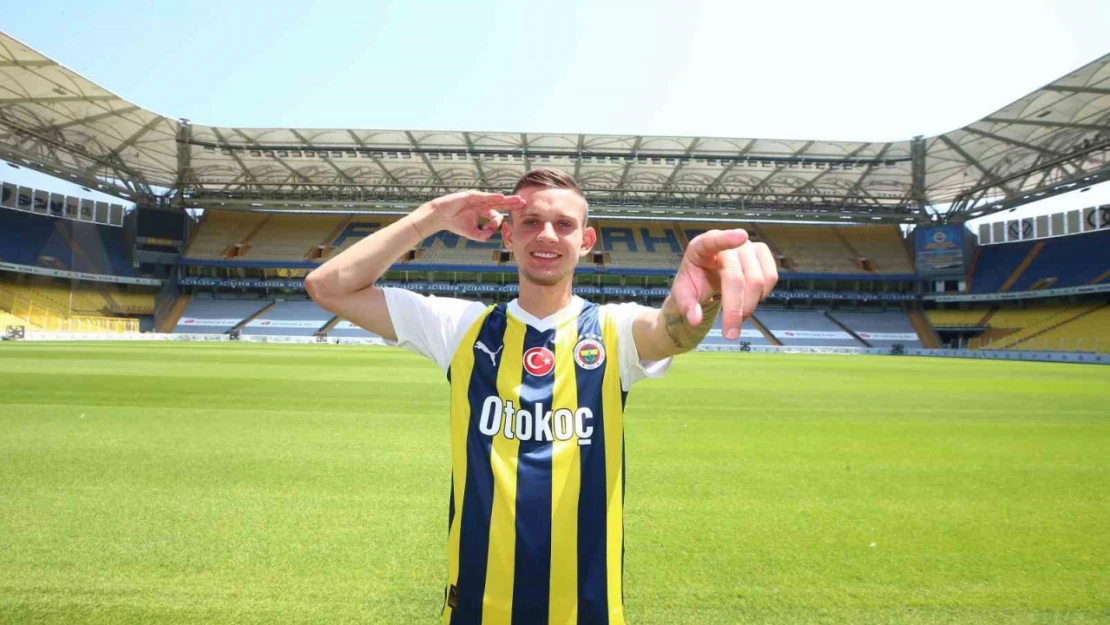 Sebastian Szymanski Fenerbahçe'de