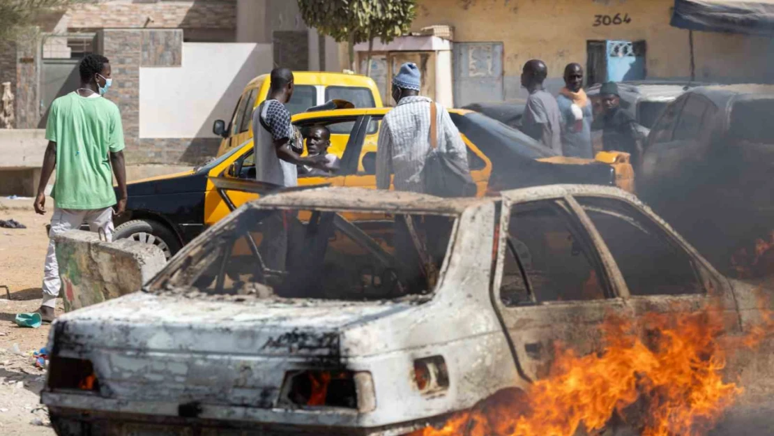 Senegal'deki seçim protestosunda 1 kişi hayatını kaybetti