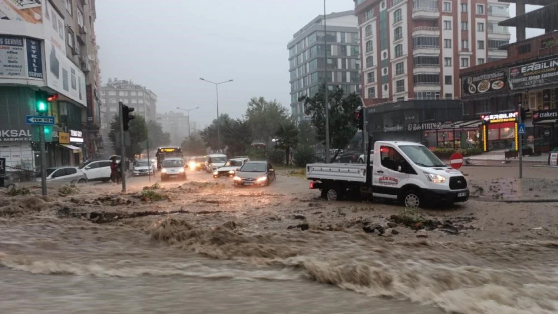 Su uzmanı profesörden 'sel' değerlendirmesi: