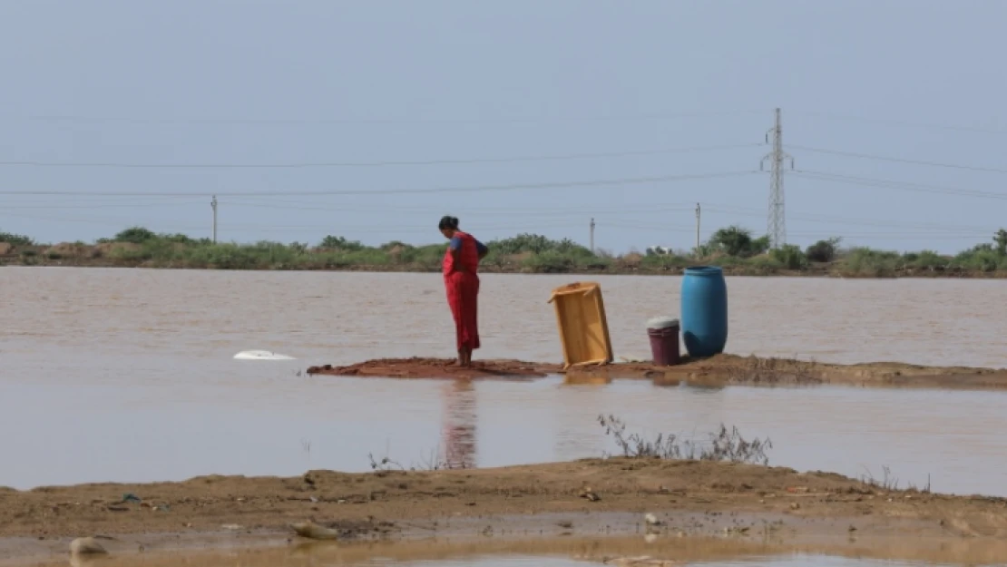 Sudan'daki sel felaketinde can kaybı 99'a yükseldi