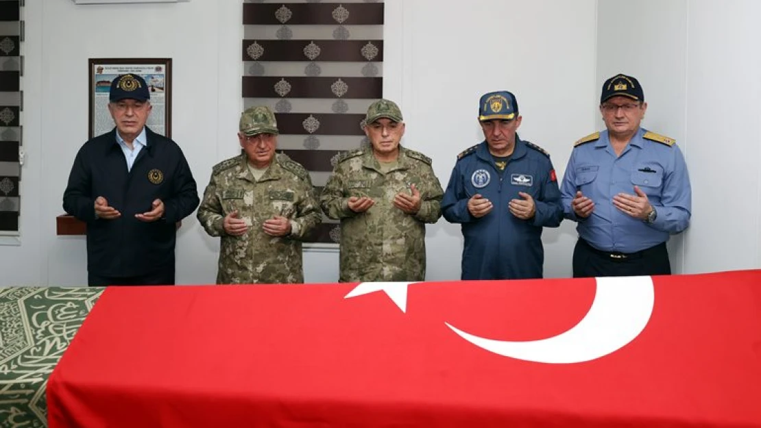 Süleyman Şah Türbesi'ne Anlamlı ziyaret