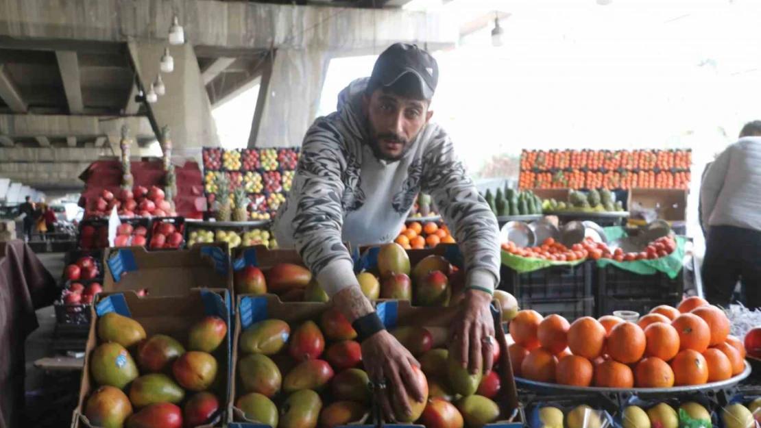 Suriye'de rejimin çökmesiyle halk, ithal ürünlerle tanıştı