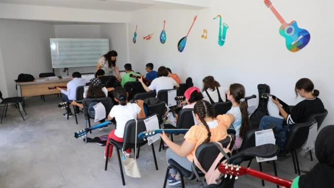 Talas'ın müzik kurslarına ilgi büyük