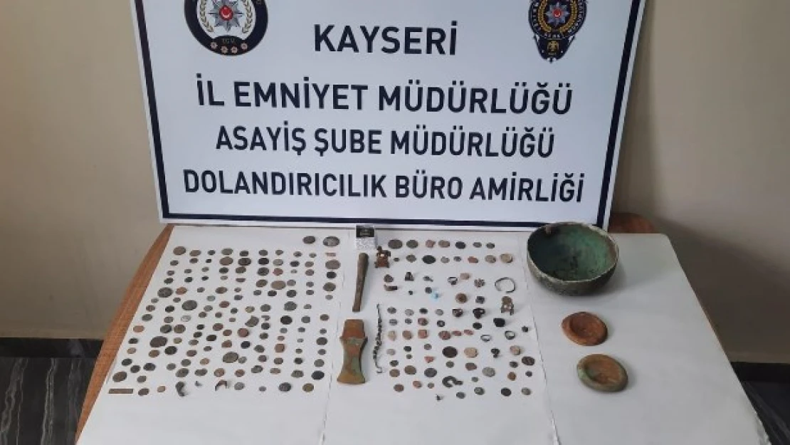 Tarihi eserleri güven timlerinden kaçıramadılar
