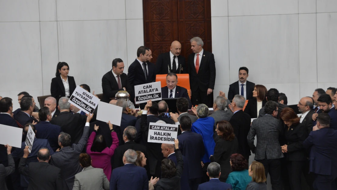 TBMM Genel Kurulu'nda Can Atalay kararı okunurken gerginlik yaşandı