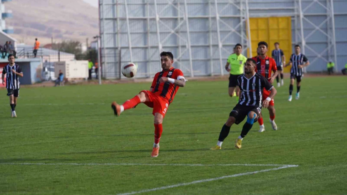 TFF 2.Lig: Aksaray Belediyespor: 0 - GMG Kastamonuspor: 2