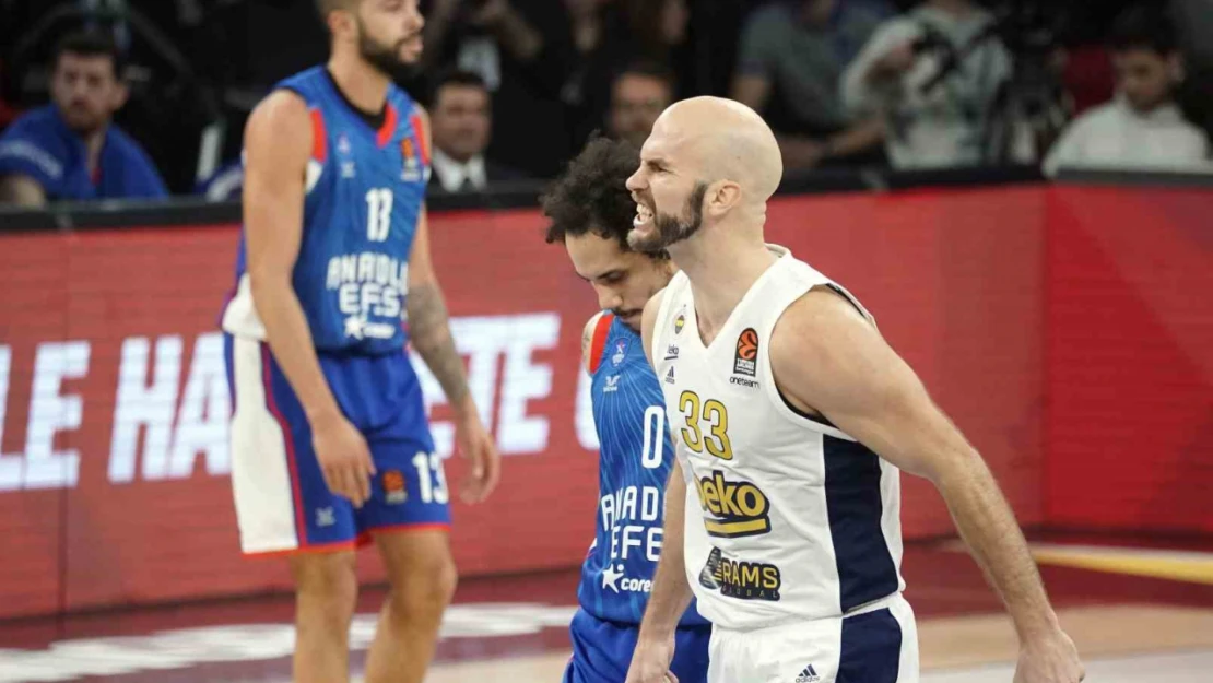 THY Euroleague: Anadolu Efes: 84 - Fenerbahçe: 89